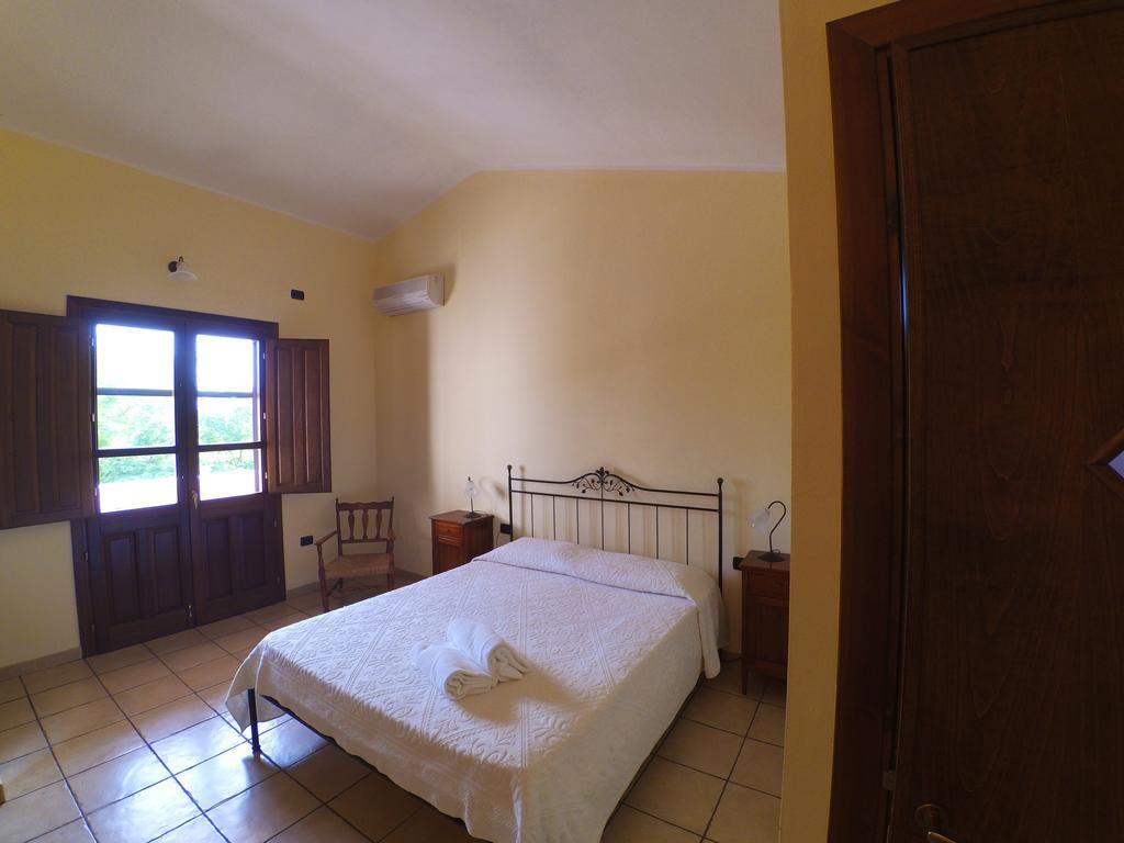 Agriturismo Satanca Villa Arbus Exteriör bild