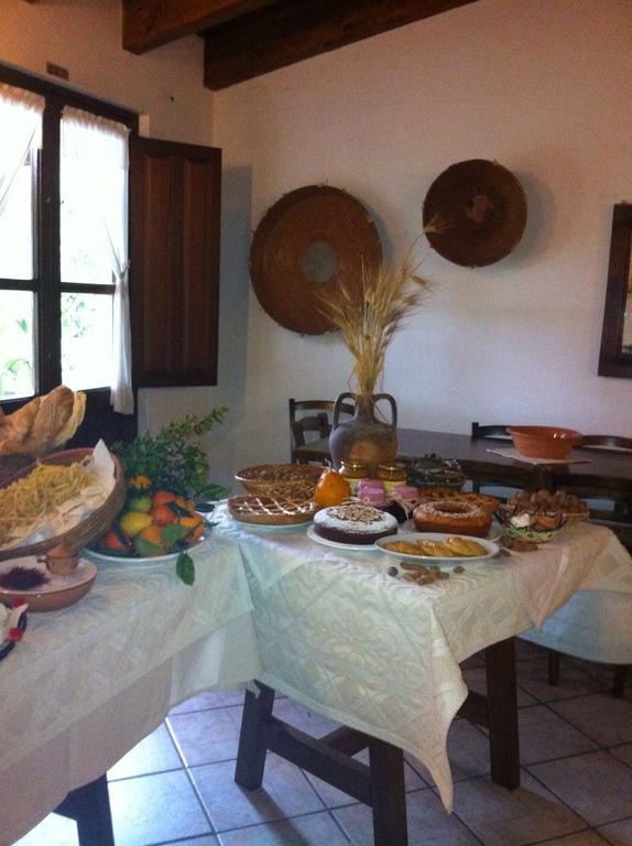 Agriturismo Satanca Villa Arbus Exteriör bild