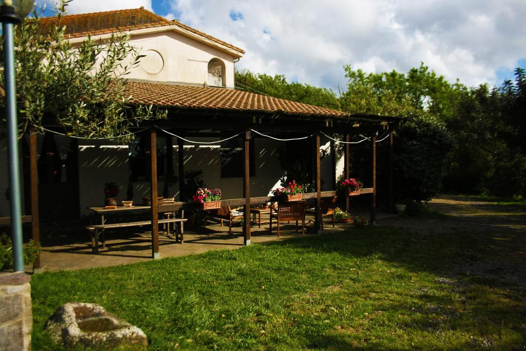 Agriturismo Satanca Villa Arbus Exteriör bild