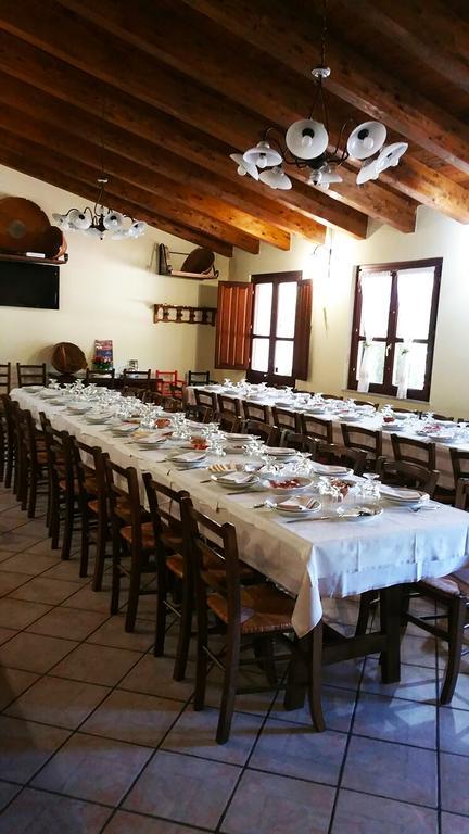 Agriturismo Satanca Villa Arbus Exteriör bild